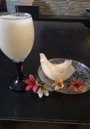 A picture of Honey dew Melon juice.