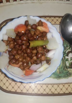 A picture of Kala Chana Salad.