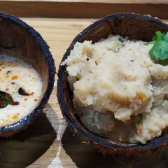South Indian upma and dahi chutney A picture of South Indian upma and dahi chutney.
