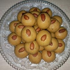 A picture of Basan k ladoo.