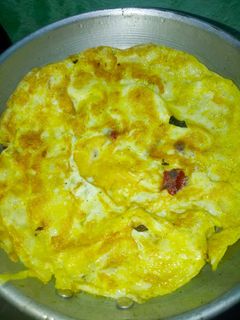 ऑमलेट (omelette recipe in hindi) रेसिपी मुख्य फोटो