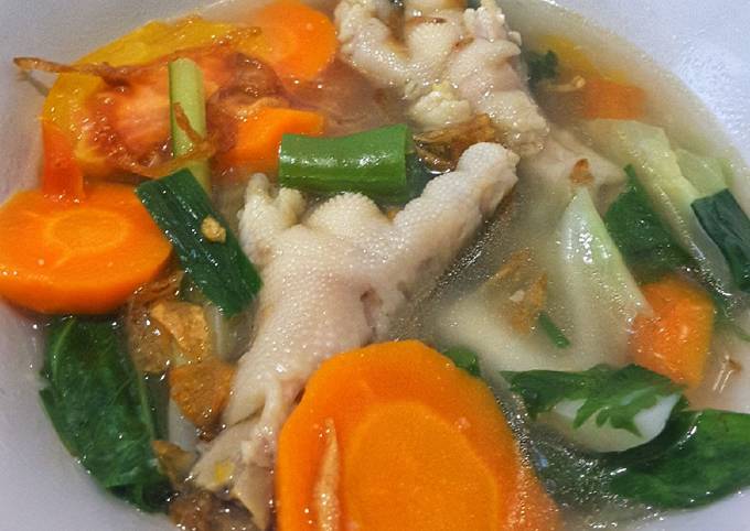 Cara Praktis Buat Sayur sop ceker ayam Yang Enak Banget