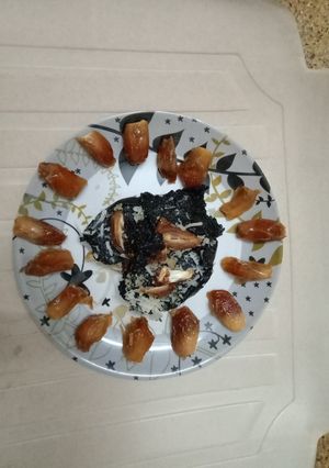 કાળા તલ નું કચરીયુ (Black Til Kachariyu Recipe In Gujarati) રેસીપી મુખ્ય ફોટો