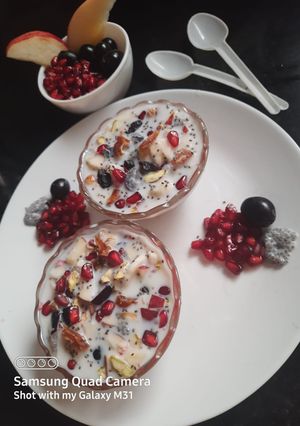 A picture of Chia fruit salad.