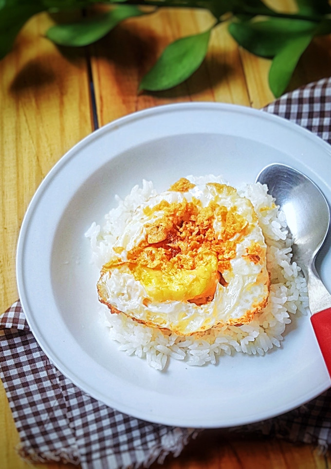 Foto resep Telur Ceplok Bawang Putih