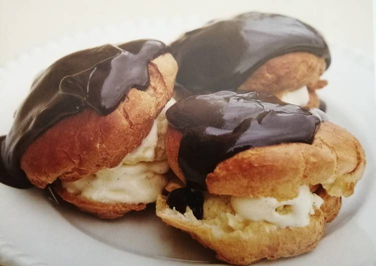 Les Meilleures Recettes de Profiteroles