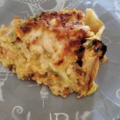 Una foto de Tarta de pollo y verduras