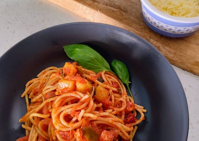Foto principal de Spaghetti de la huerta ¡La mejor salsa de tomate casera!