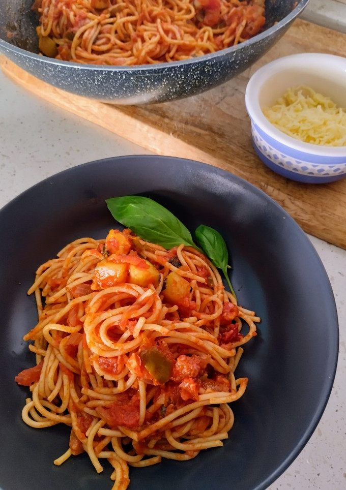 Una foto de Spaghetti de la huerta ¡La mejor salsa de tomate casera!