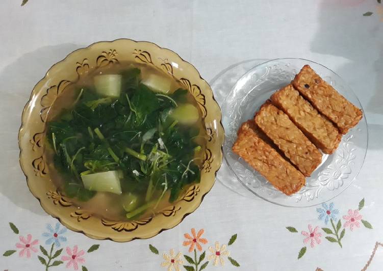 Langkah Mudah untuk meracik Sayur Bobor Bayam Labu Siam, Menggugah Selera