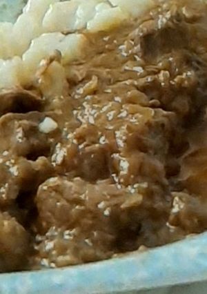 Una foto de Goulash con spaetzle