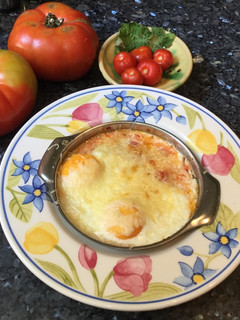 Una foto de Huevos al plato