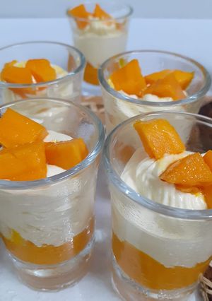 A picture of Mango mousse.