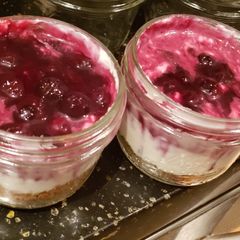 A picture of No Bake Cheesecake in a Jar.