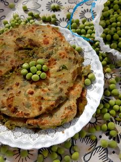 मेथी मटर पराठा(methi matar paratha recipe in hindi) रेसिपी मुख्य फोटो