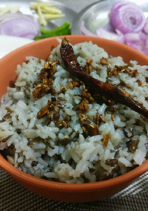 A picture of Black urad daal khichadi.