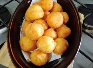 Foto de Bolinhas de queijo com 3 ingredientes