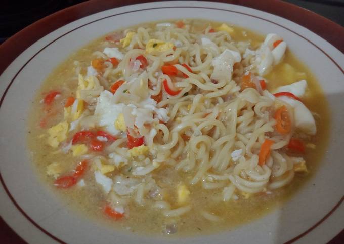 Cara membuat Indomie Tumis Kuah | Indomie Nyemek Cara membuat Indomie Tumis Kuah | Indomie Nyemek