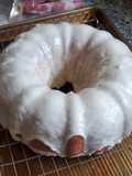 Vavo's Vanilla Lemon Bunt Cake