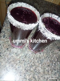 A picture of Zobo.