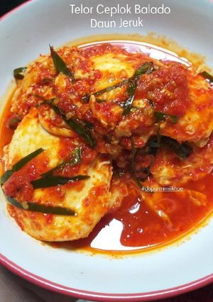 Foto resep 8. Telur Ceplok Balado Daun Jeruk