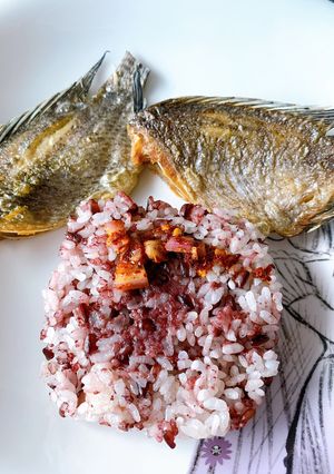 รูปของ ข้าวน้ำพริกป่นปลาแดดเดียว🍚style by barbie👩🏼‍🍳