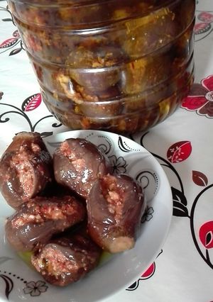 صورة لوصفة مكدوس بالجوز