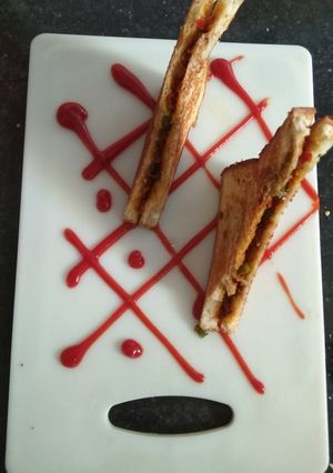 A picture of Bhaji Sandwich Tava Toasted.
