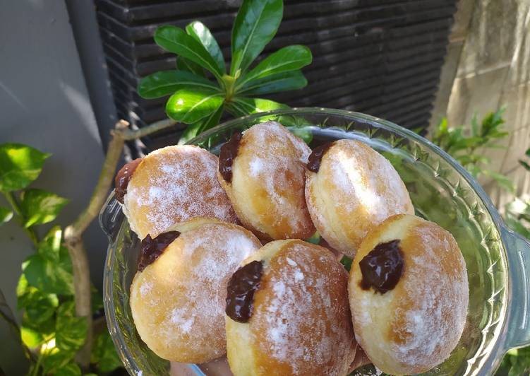 Cara Membuat Bomboloni Italia Filling Coklat Pasti Berhasil