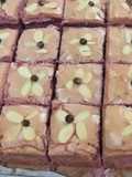 Fudge brownies taro