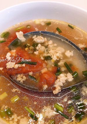 Hình của món Canh thịt nấu chua.
