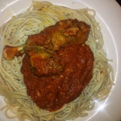 A picture of Pasta and sauce.