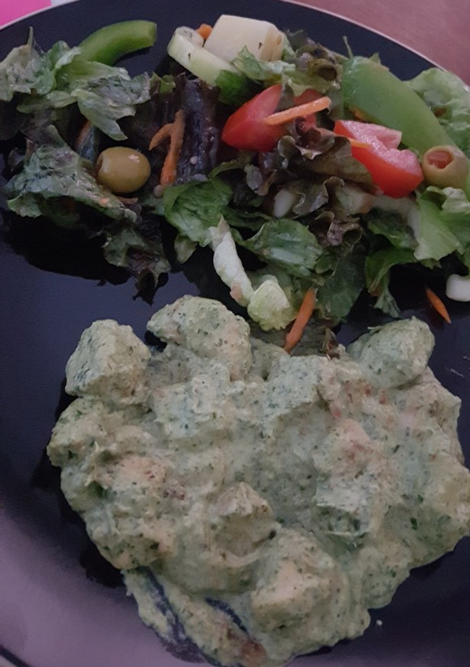 Una foto de Pollo en Crema de Cilantro