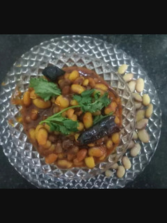 વાલ નું શાક (Val Shak Recipe In Gujarati) રેસીપી મુખ્ય ફોટો