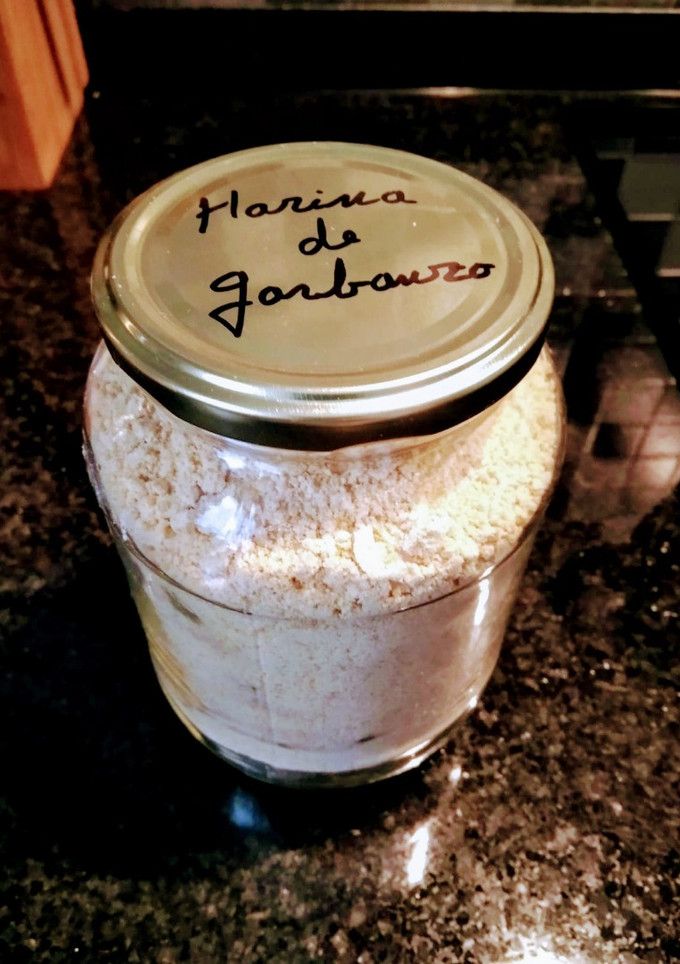 Una foto de Harina de garbanzo