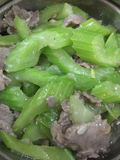 Foto resep Sapi Seledri Tumis Bawang Putih