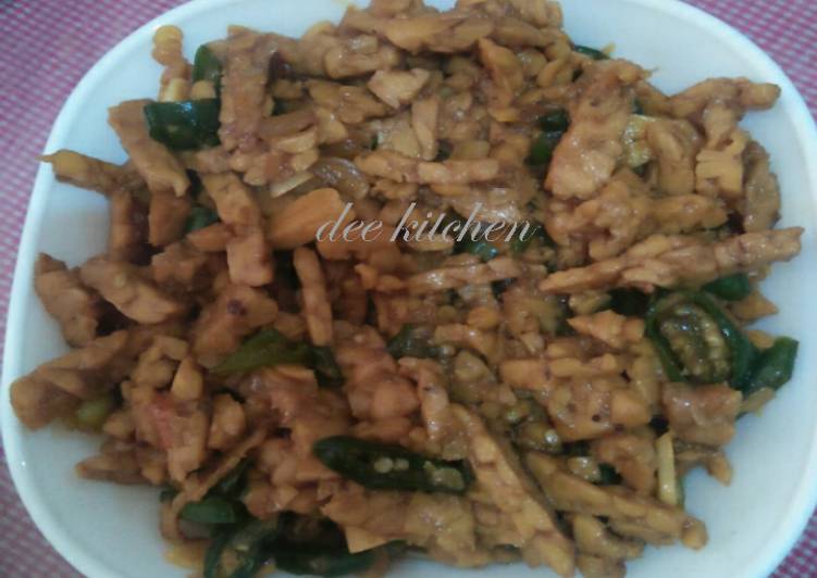 Resep Tumis tempe cabe hijau Anti Gagal