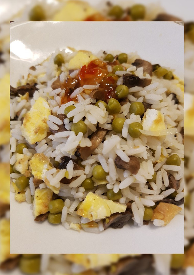 Una foto de Arroz Cantones