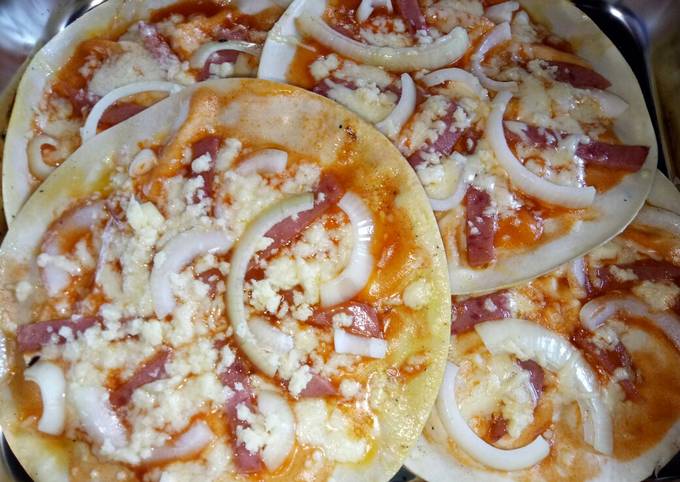 Pizza kulit tortila