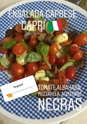 Una foto de Ensalada caprese