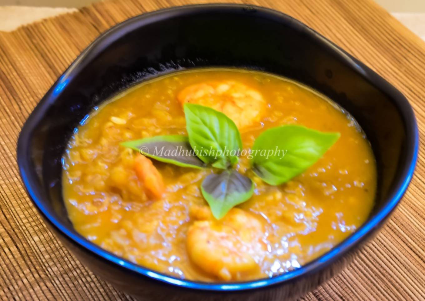 Shrimp with prawn dum with lentils or red lentils