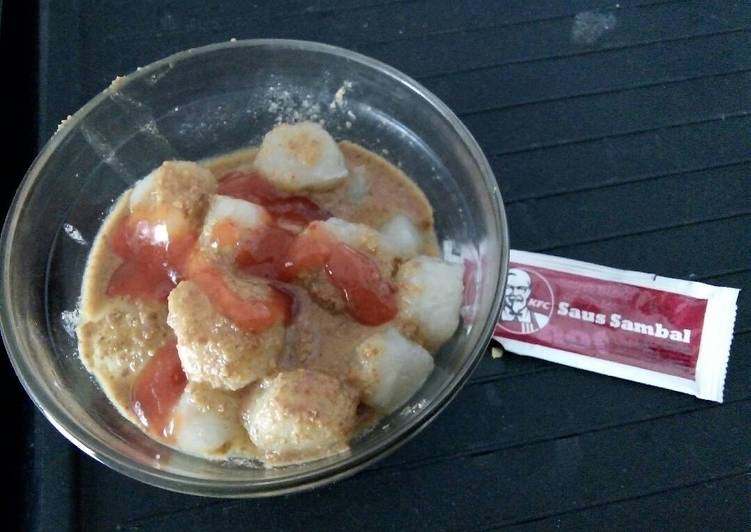 Bagaimana Membuat Cilok saos kacang instan Anti Gagal