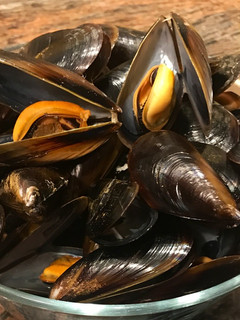 Una foto de Mejillones al vapor
