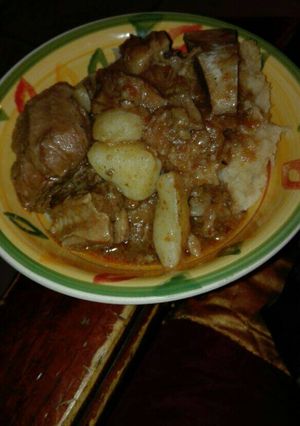 A picture of Potatoes beef stew.