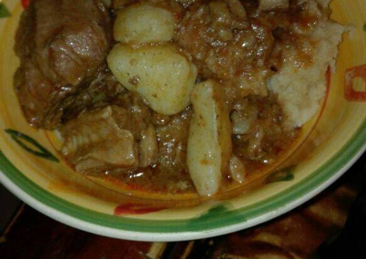 Potatoes beef stew