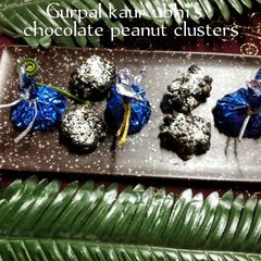 Chocolate peanut clusters 🍫🥜 A picture of Chocolate peanut clusters 🍫🥜.
