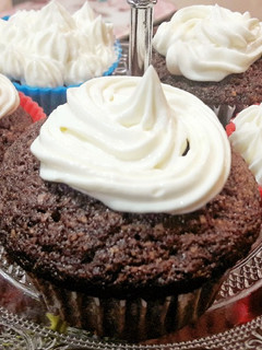 Una foto de Cupcakes Red velvet (repostería sana)