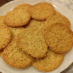 A picture of Sesame Seed Cookies.