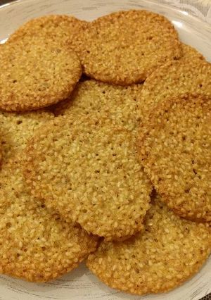 A picture of Sesame Seed Cookies.