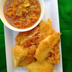 A picture of Fried yam with egg.
